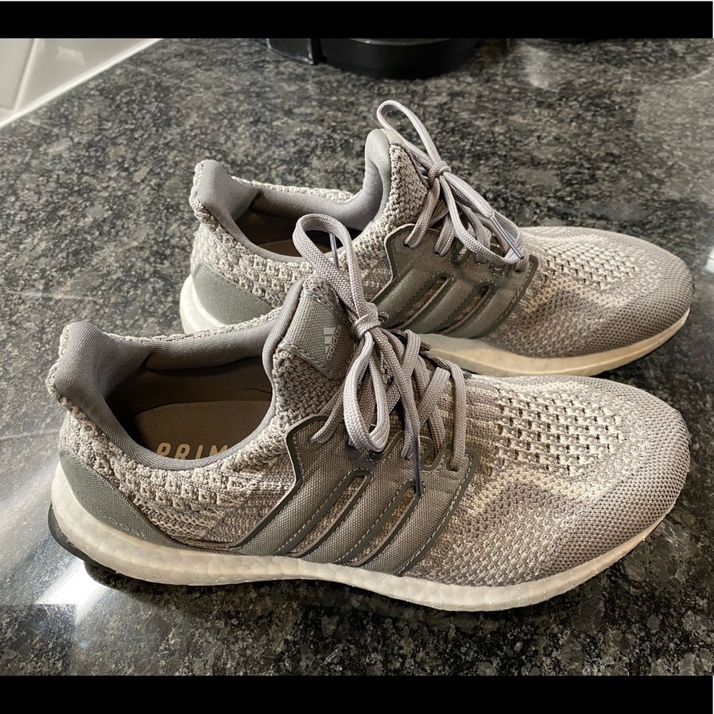 ultra boost 5.0 DNA shoes